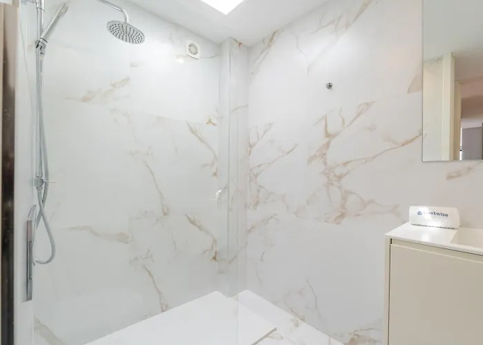 Appartement Stylish & Bright By Hostwise *