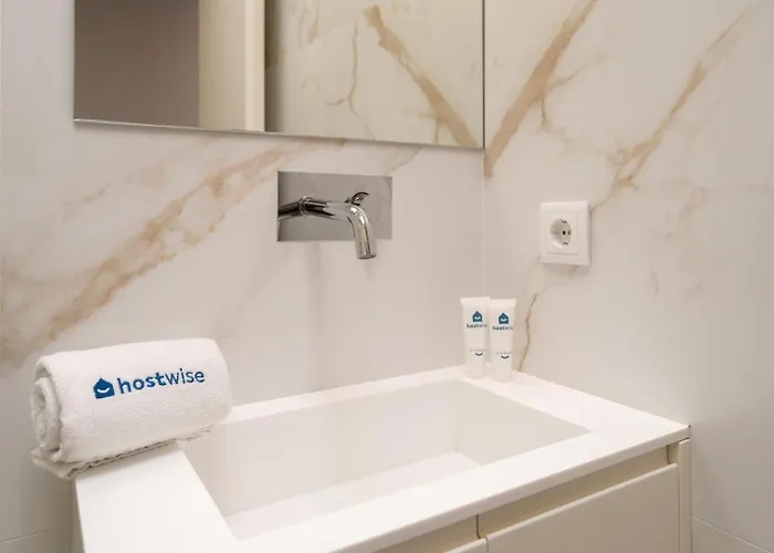 Stylish & Bright By Hostwise *