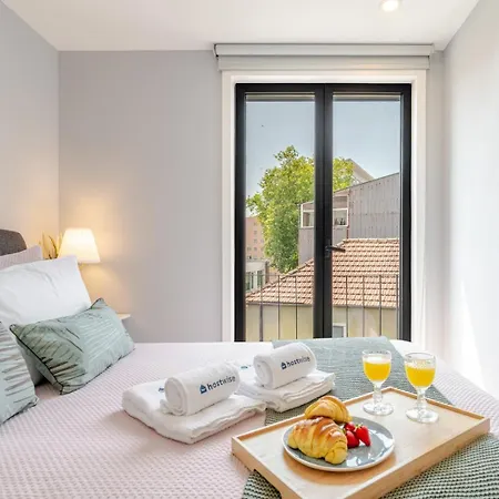 Apartman Stylish & Bright By Hostwise *