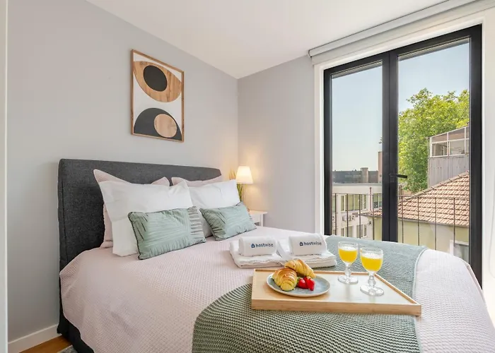 Stylish & Bright By Hostwise Apartman